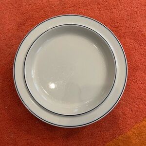 4 vintage Arabia Finland Saimaa 10" large round dinner plates in blue